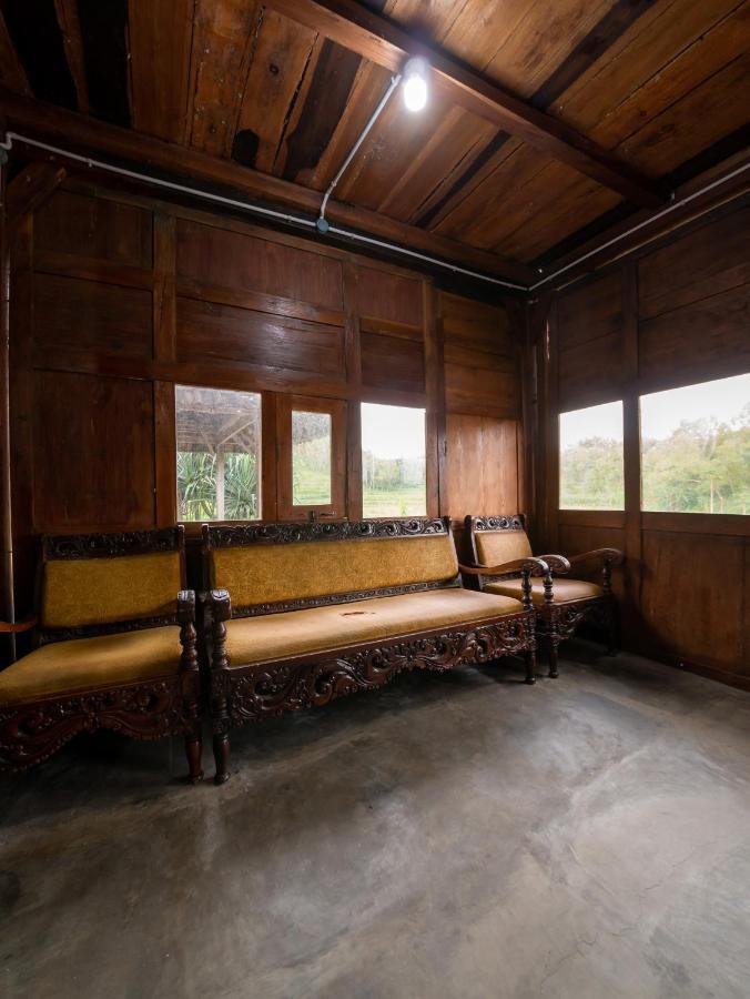 Villa Watu Kodok - Villa Located Close To The Beach Baron Extérieur photo